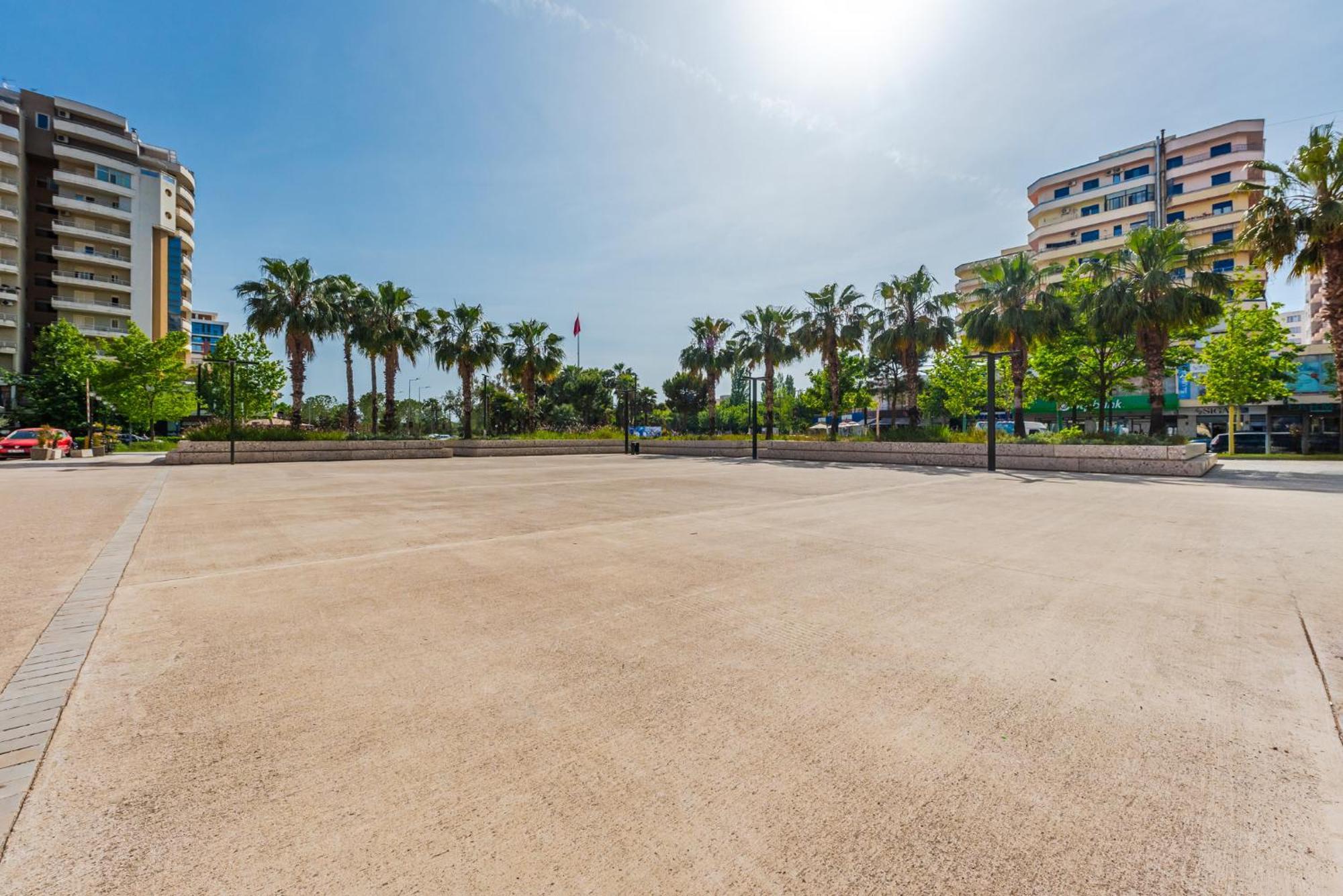 City Center Apartments By Kondo Stays Vlorë Exterior foto
