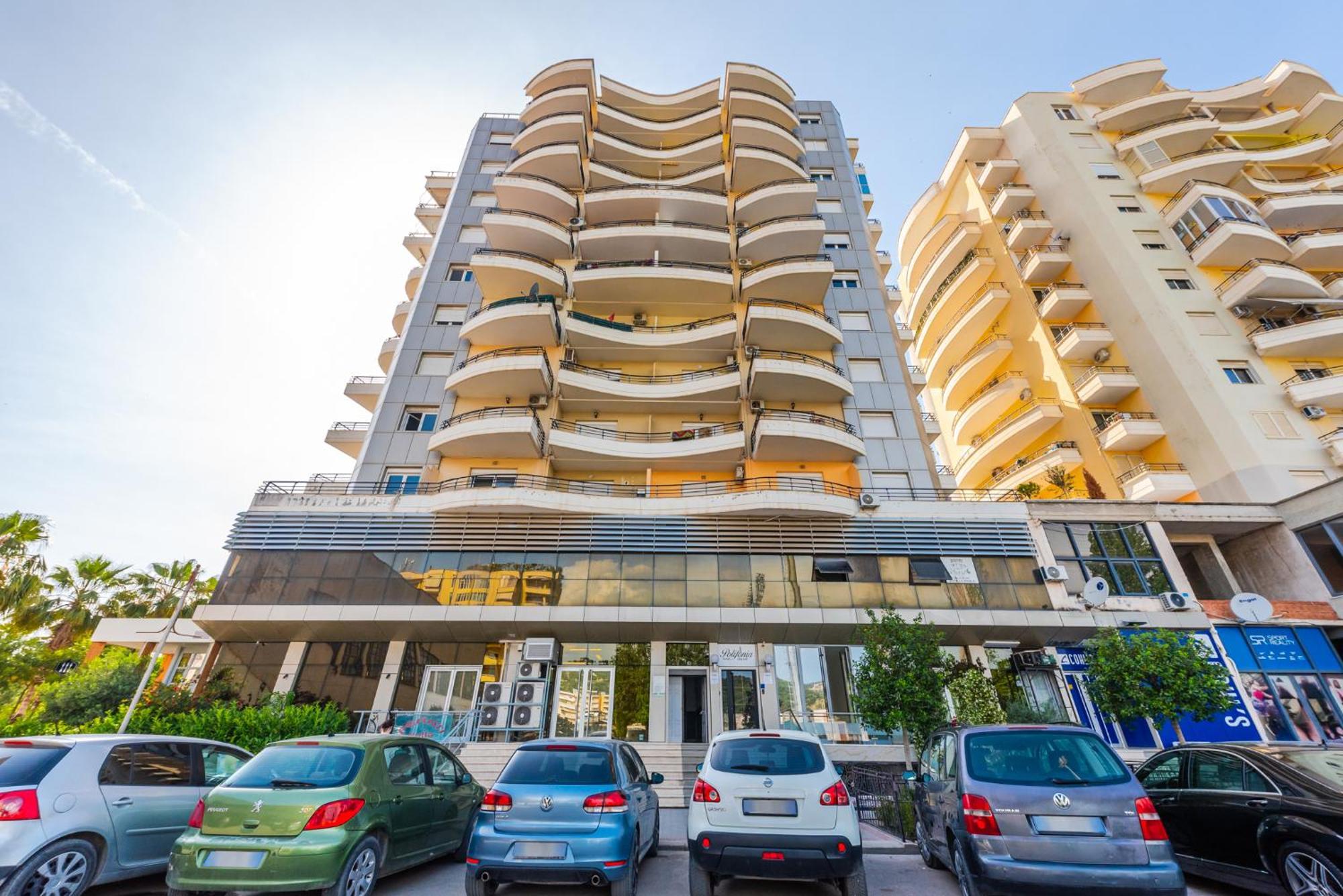 City Center Apartments By Kondo Stays Vlorë Exterior foto