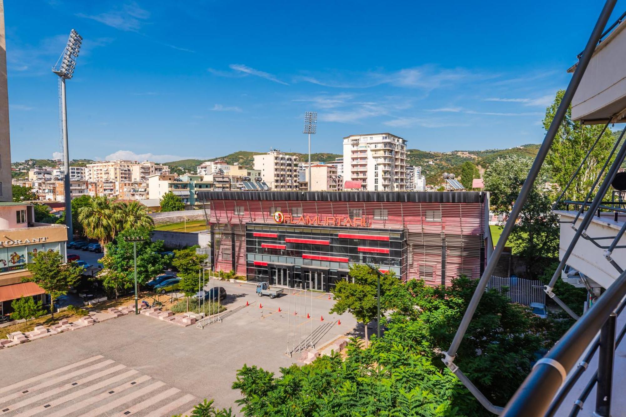 City Center Apartments By Kondo Stays Vlorë Exterior foto