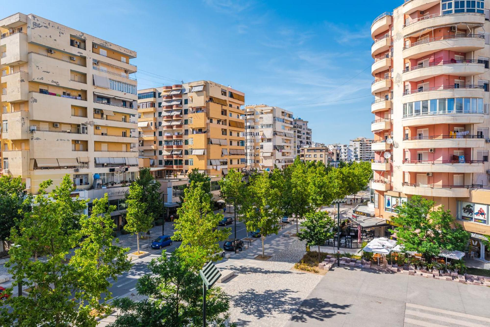 City Center Apartments By Kondo Stays Vlorë Exterior foto